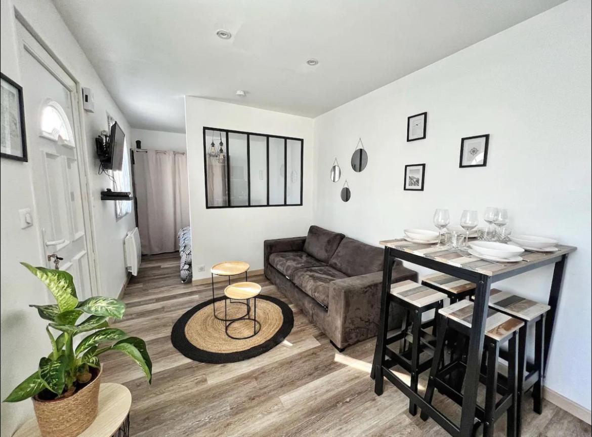 Joli Appartement Avec Parking Ла-Рошель Экстерьер фото